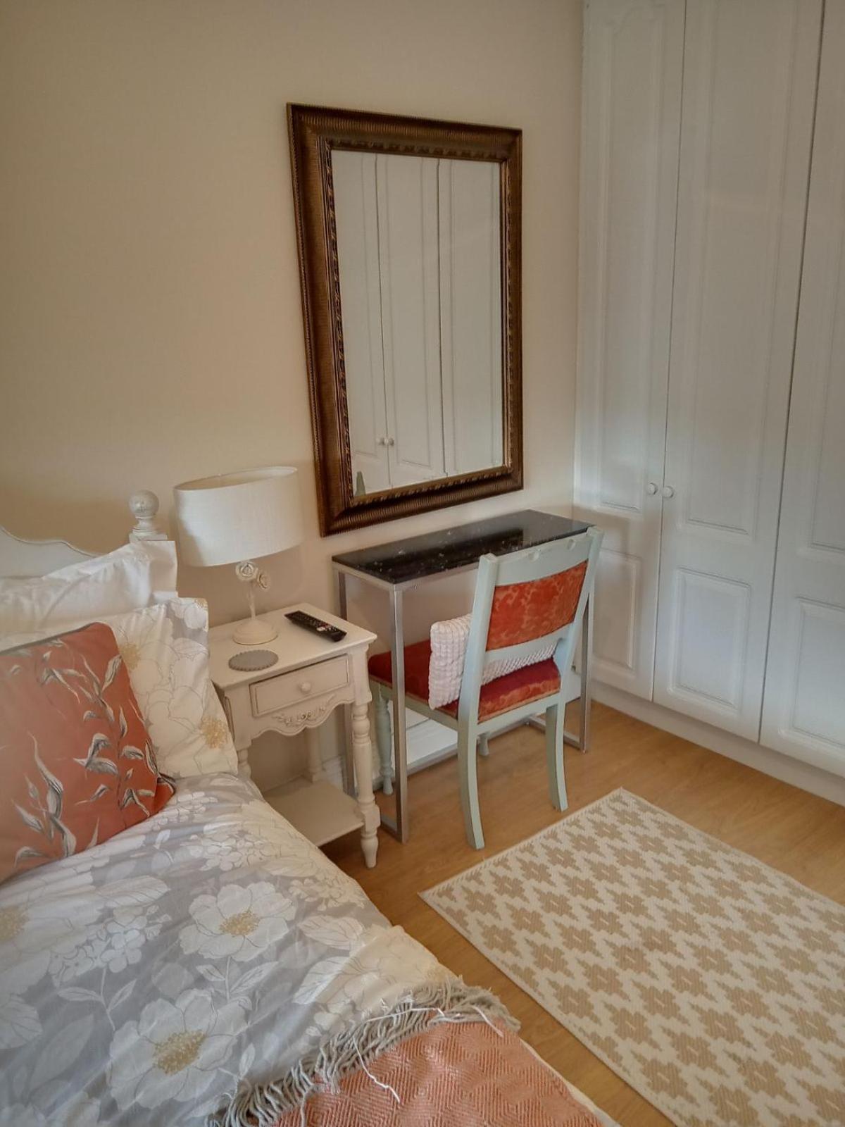 El Roi Guest Accommodation วอเตอร์ฟอร์ด ภายนอก รูปภาพ